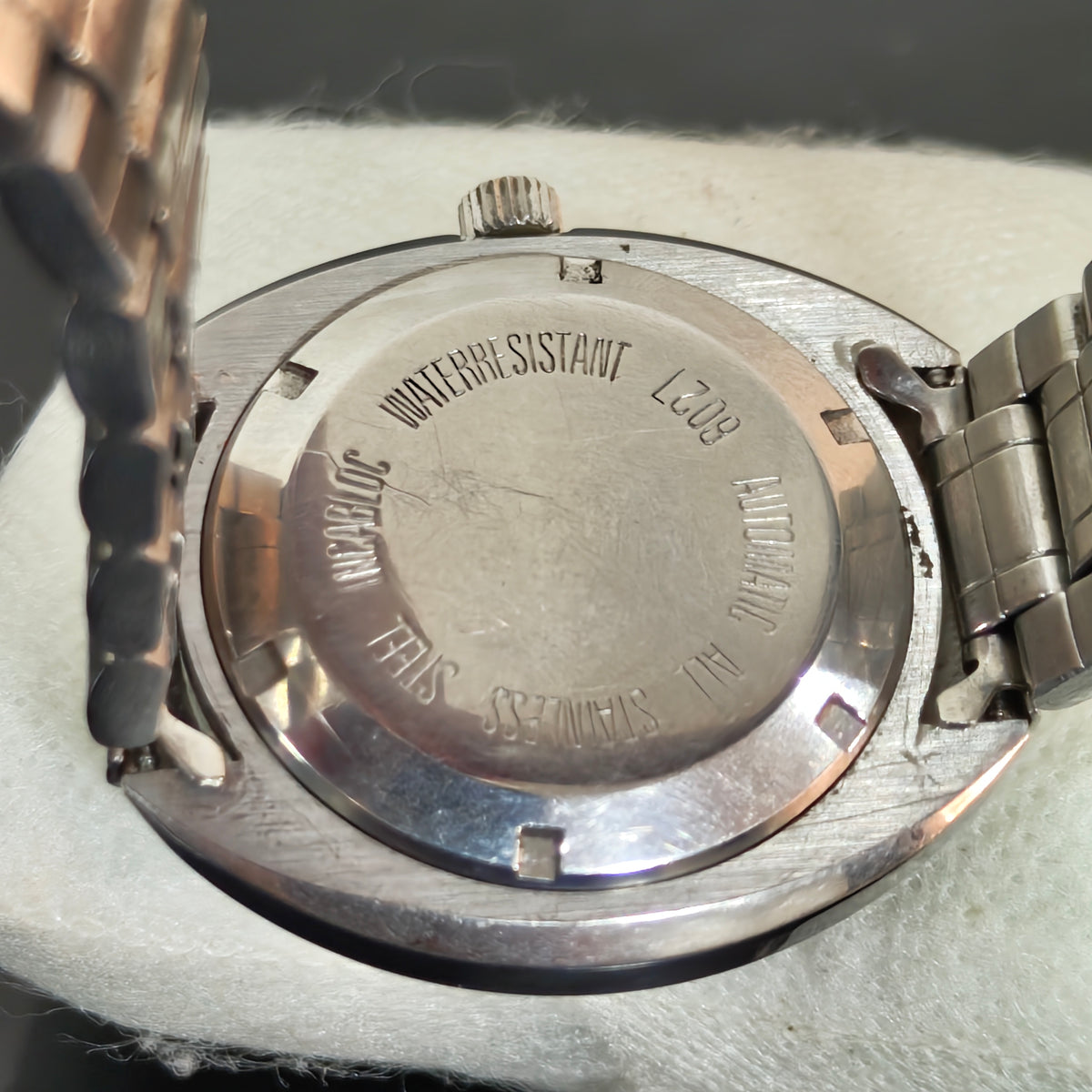 Montre duward automatique original 
38mm
Prix 25000