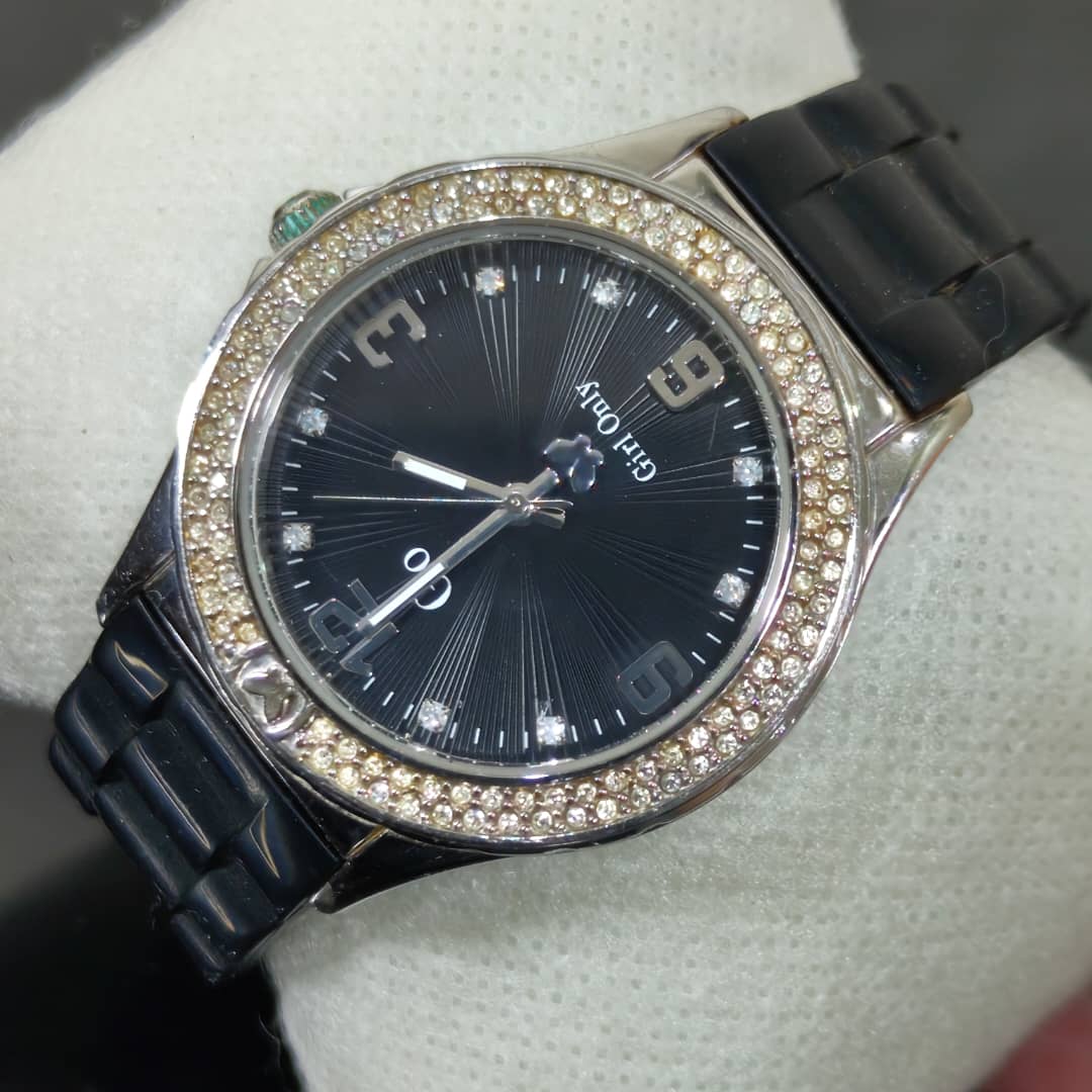 Montre GO femme quartz original