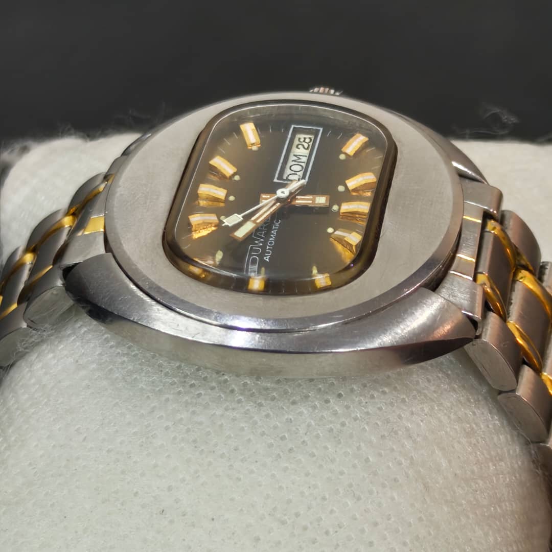 Montre duward automatique original 
38mm
Prix 25000