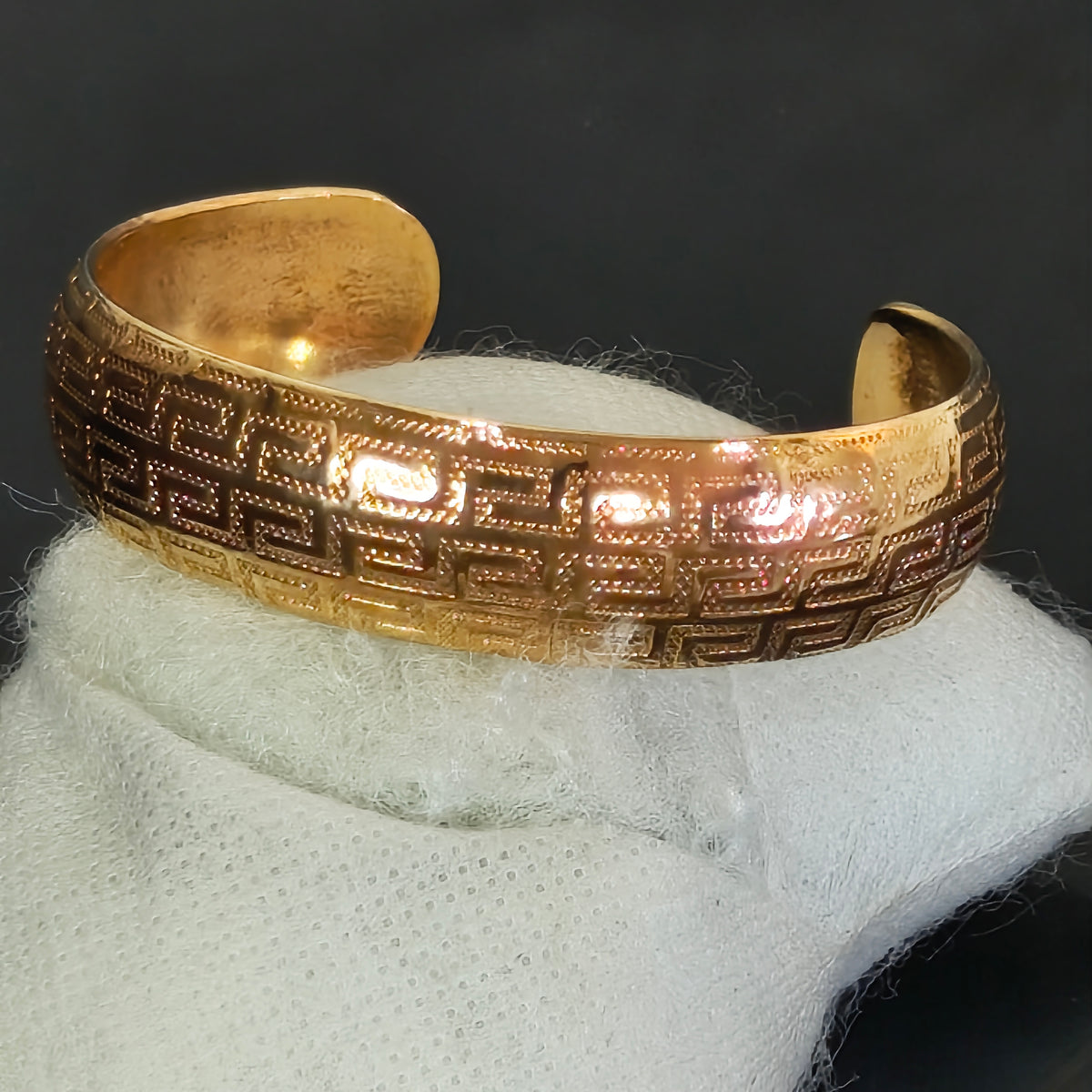 سوار بلاكي فرنسي 
قطر 6 cm
Prix 4500