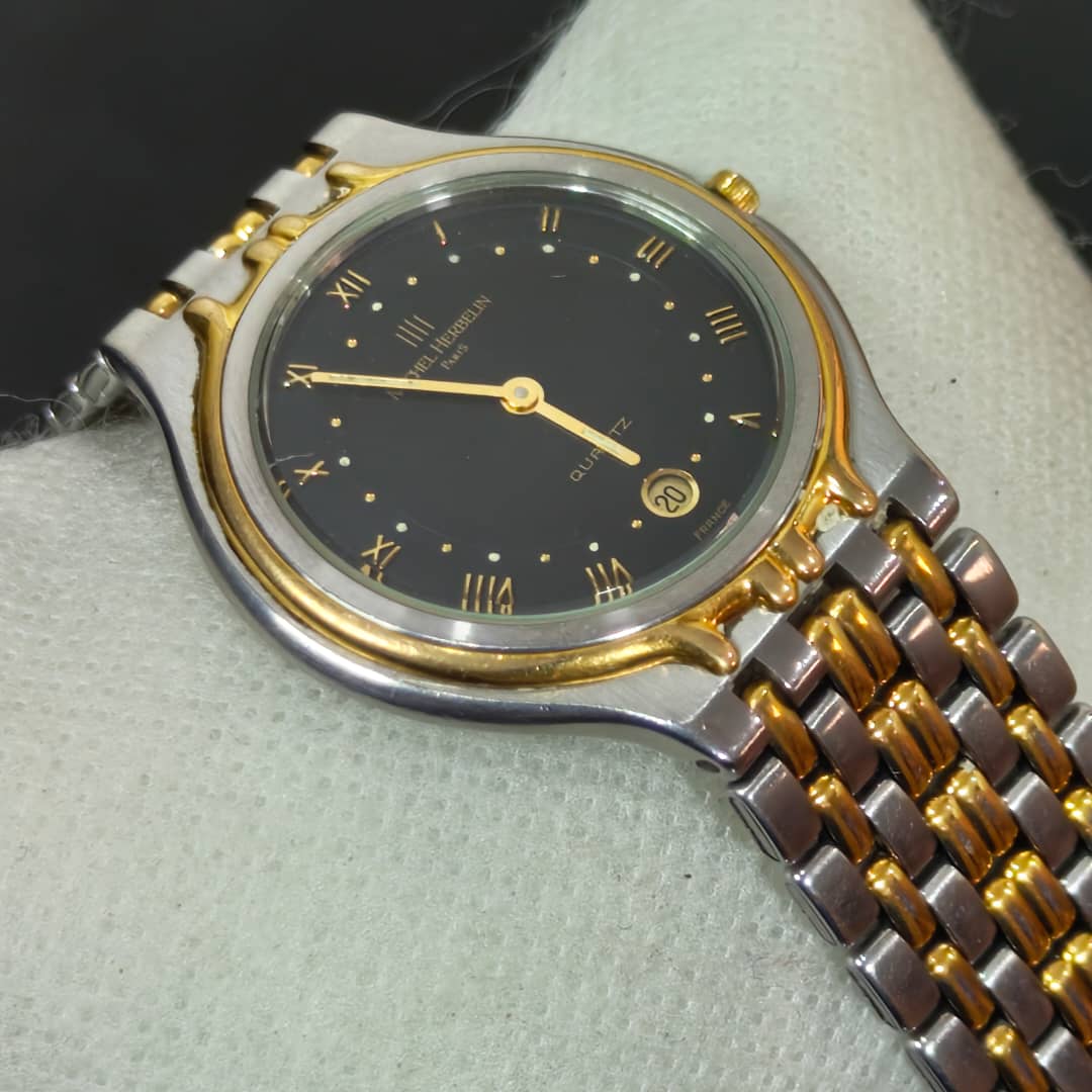 Montre Michel Herblain paris extra plat quartz original 
36mm
Prix 18000