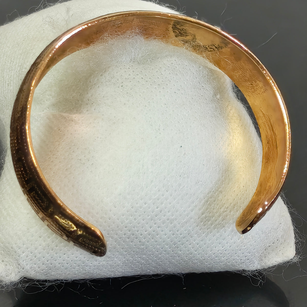 سوار بلاكي فرنسي 
قطر 6 cm
Prix 4500