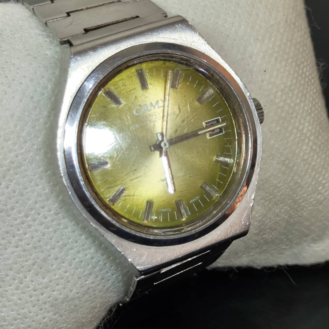 Montre camy automatique original 
40mm
Prix 24000