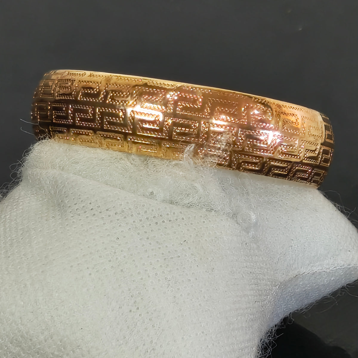 سوار بلاكي فرنسي 
قطر 6 cm
Prix 4500