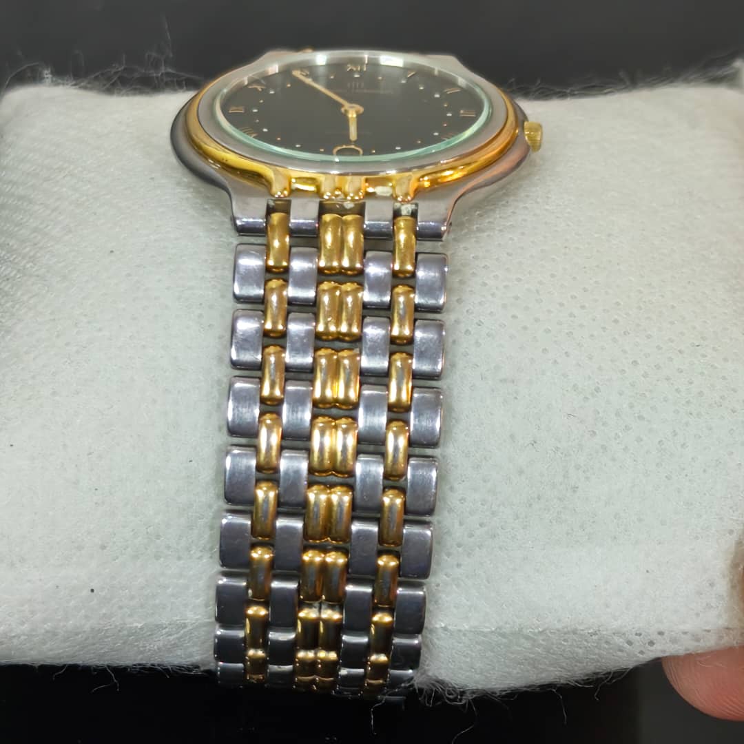 Montre Michel Herblain paris extra plat quartz original 
36mm
Prix 18000