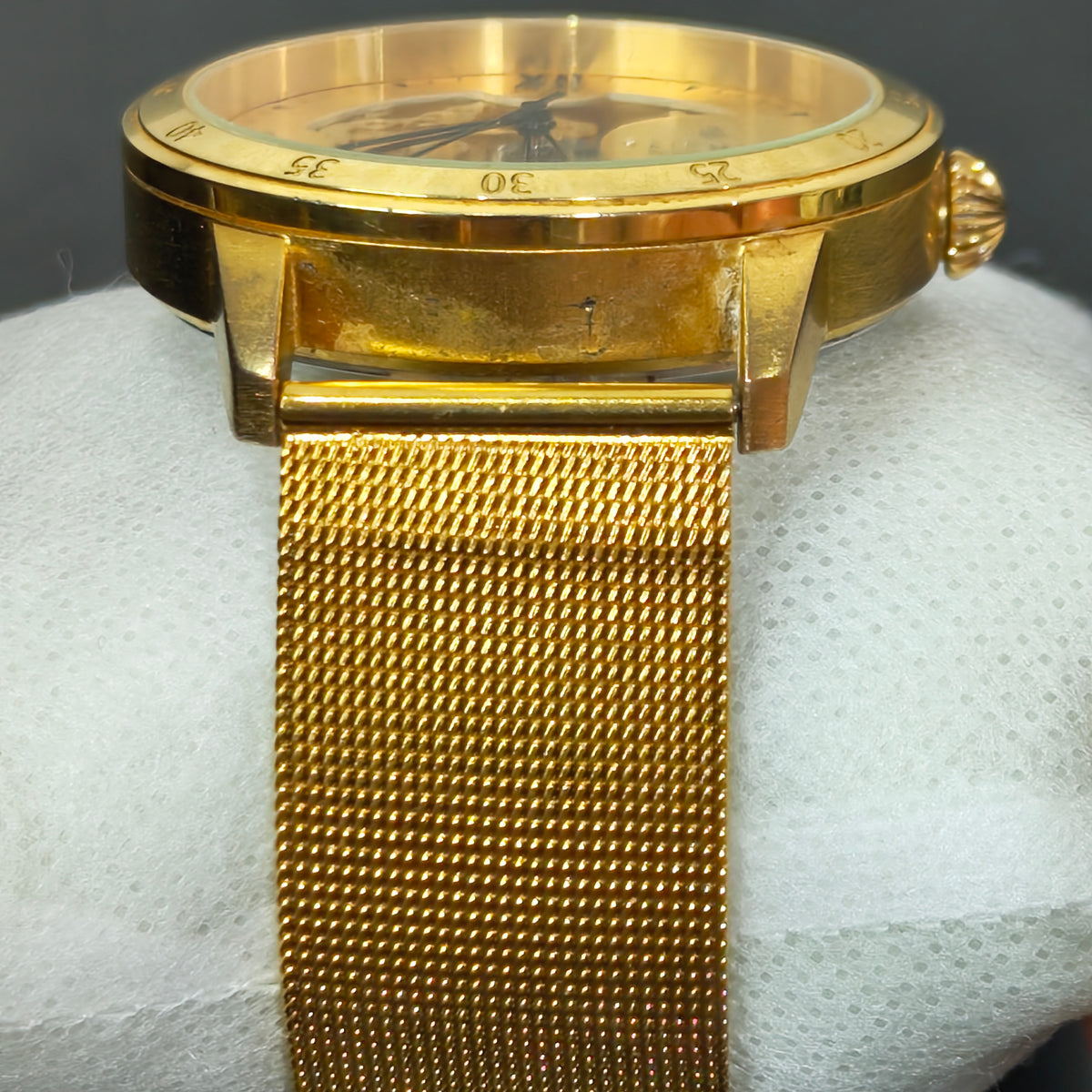 Montre seizmont automatique scoullat/مليون ومتين 
40mm
Prix 12000