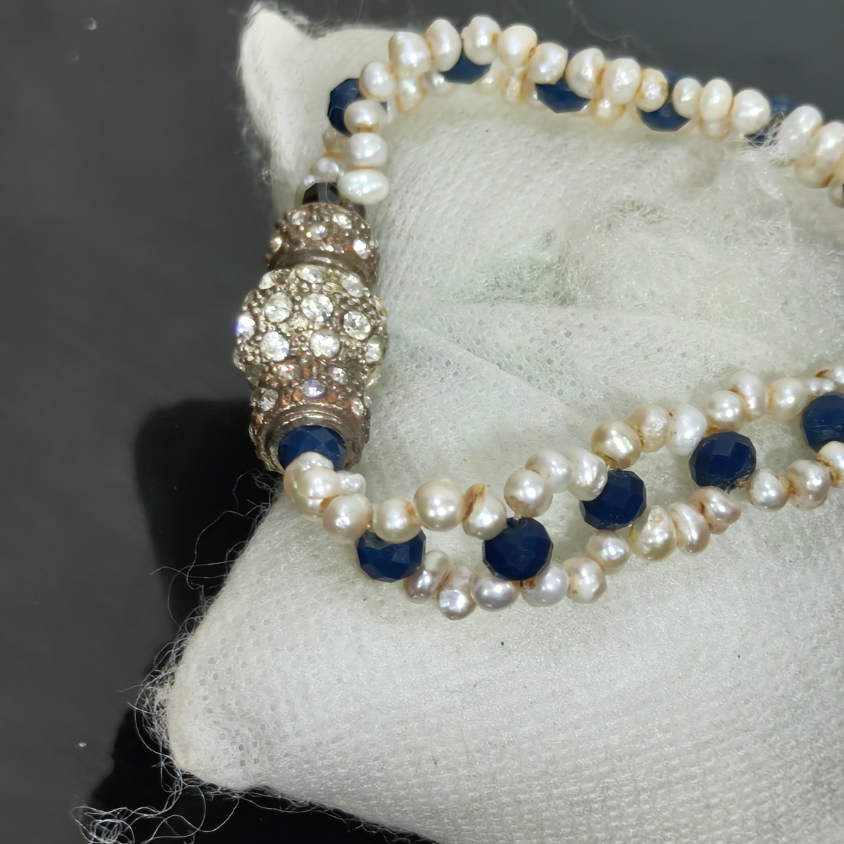 سوار نسائي بالجوهر حر 
طول 19mm
Prix 4500