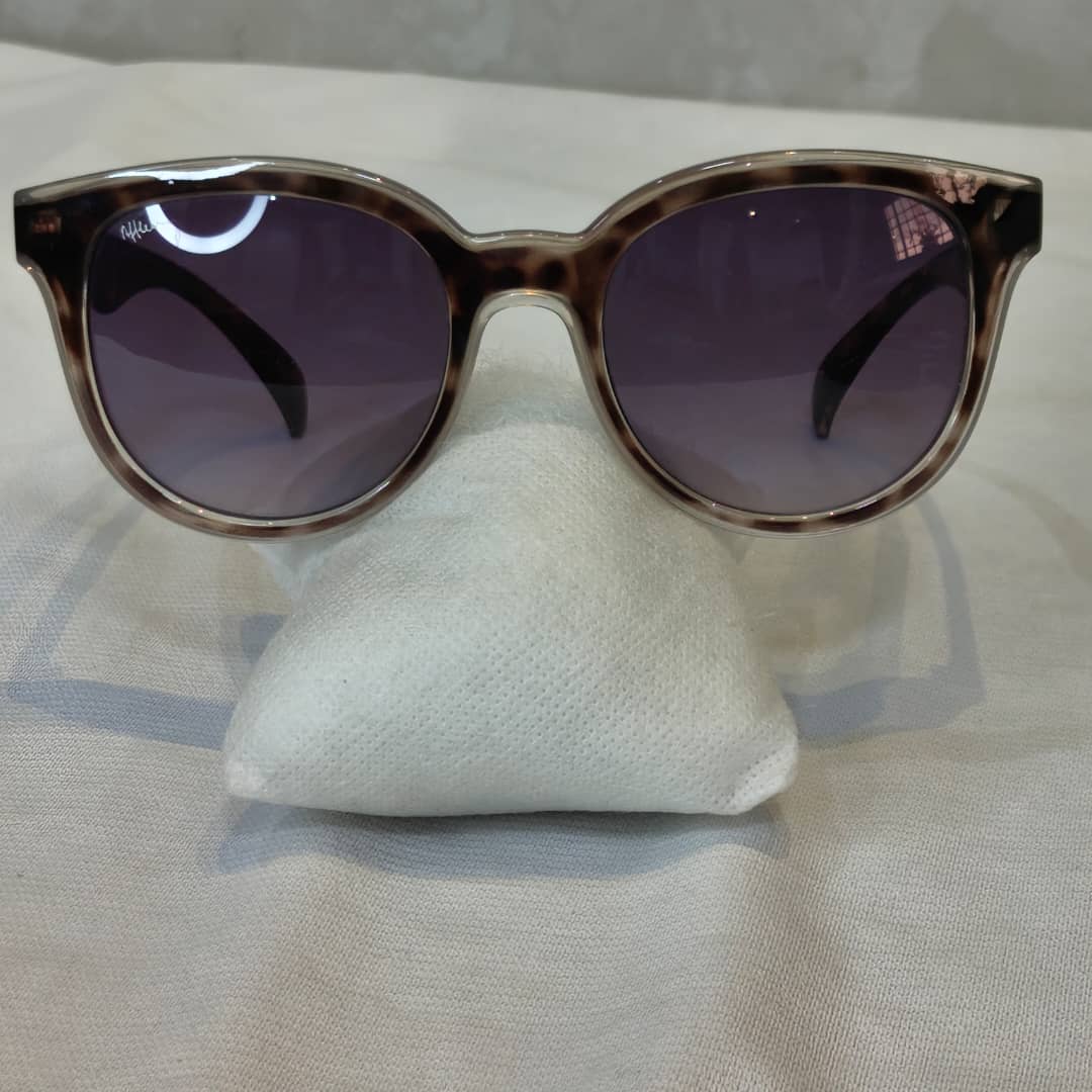Lunette affulin femme original 
53/20
Prix 8500