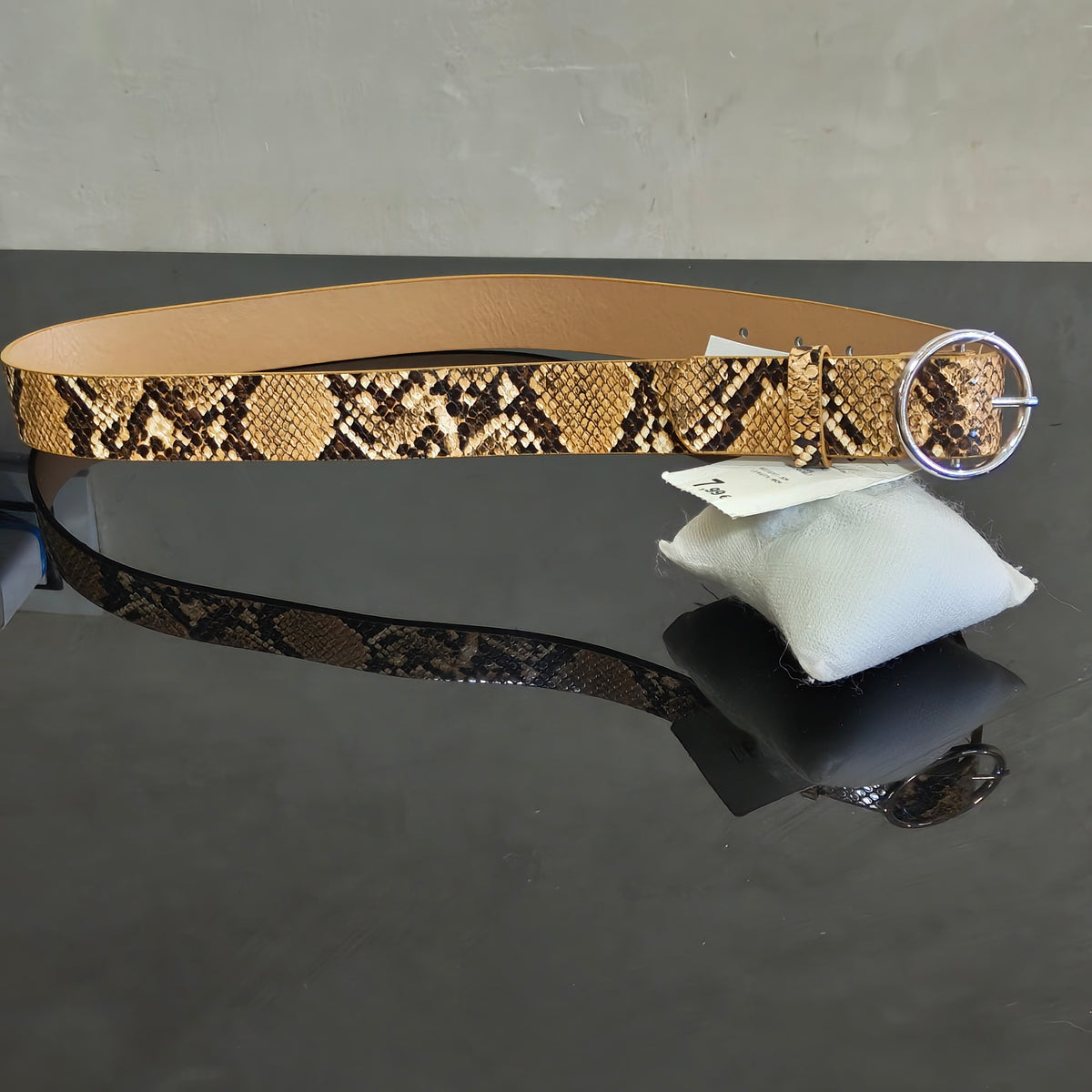 Ceinture terra nova femme original 
95cm
Prix 4500
