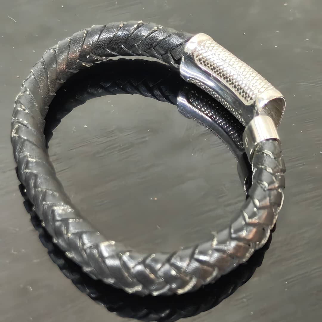 Bracelet police en cuir original 
20cm
