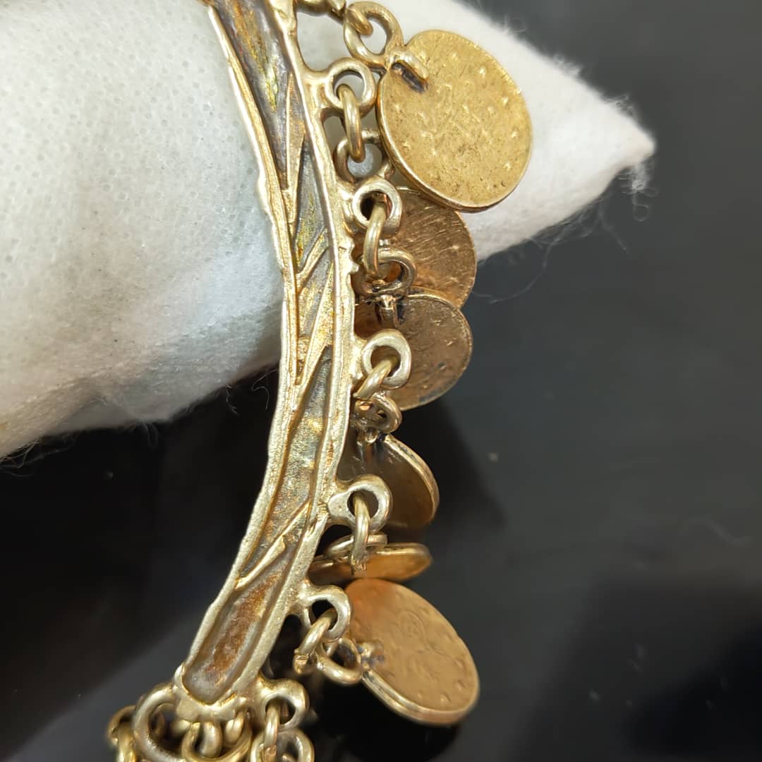 سلسلة فرماي/فضة عتيقة تحفة
طول مغلق 20cm