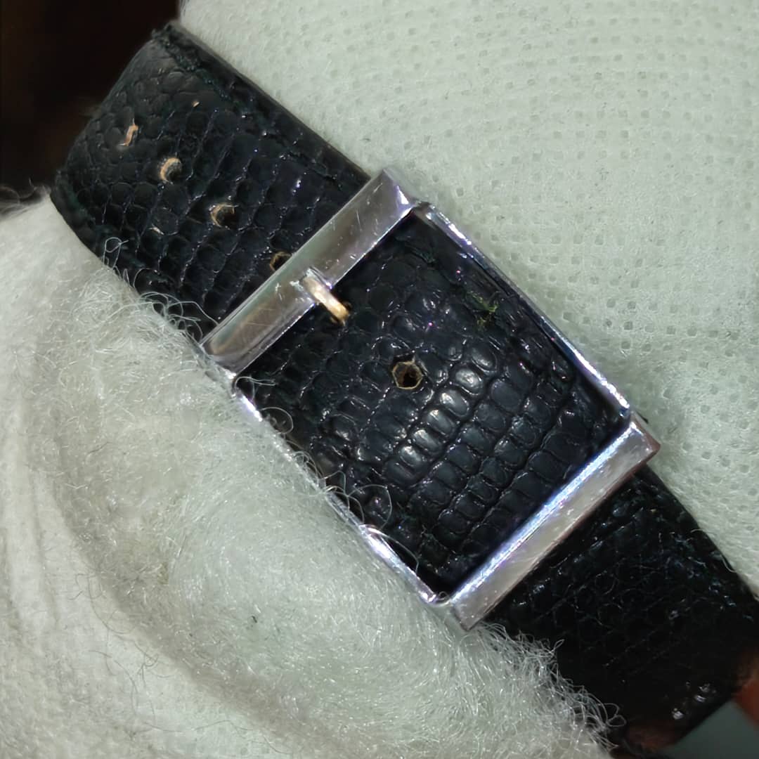 Montre Tissot automatique original ثلاثة ملايين 
36mm
Prix 30000