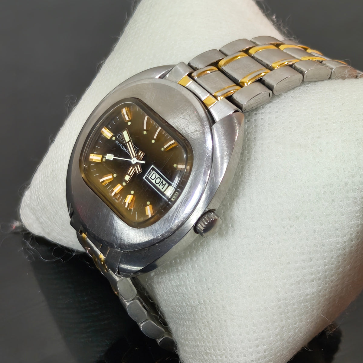 Montre duward automatique original 
38mm
Prix 25000