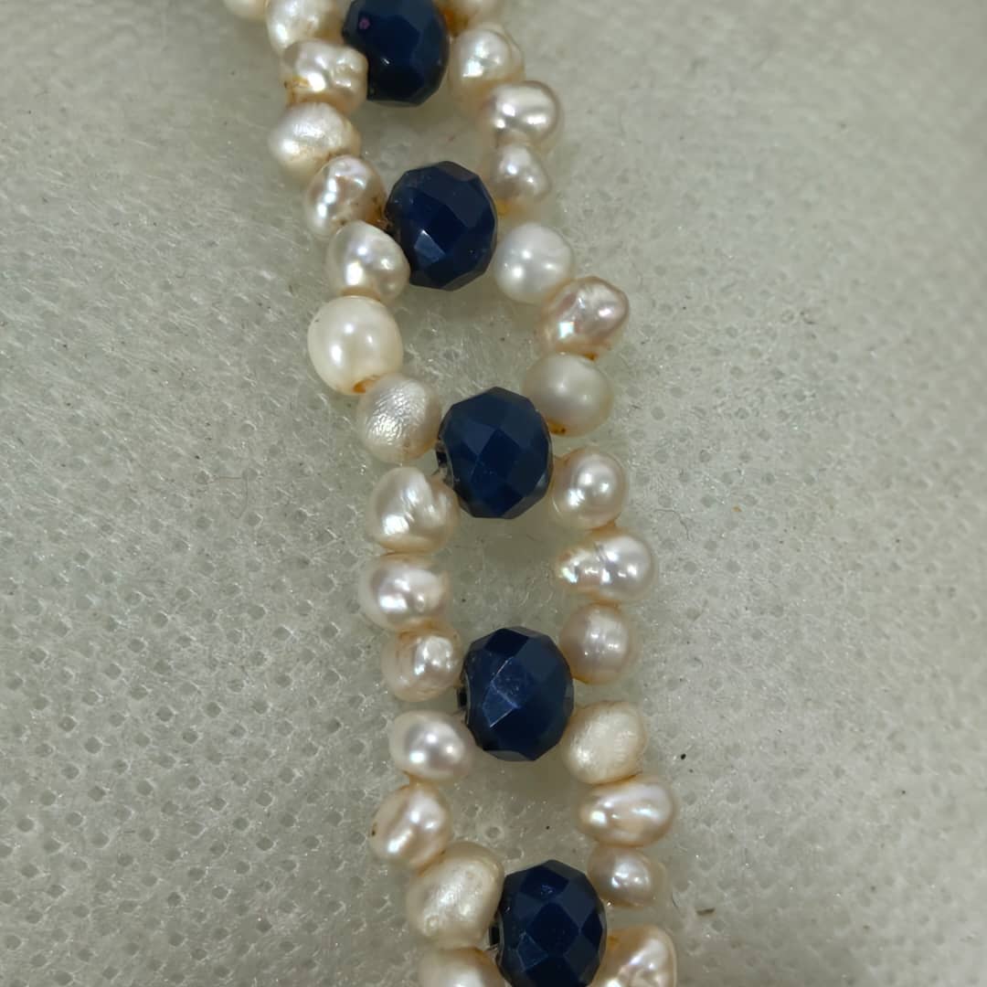 سوار نسائي بالجوهر حر 
طول 19mm
Prix 4500