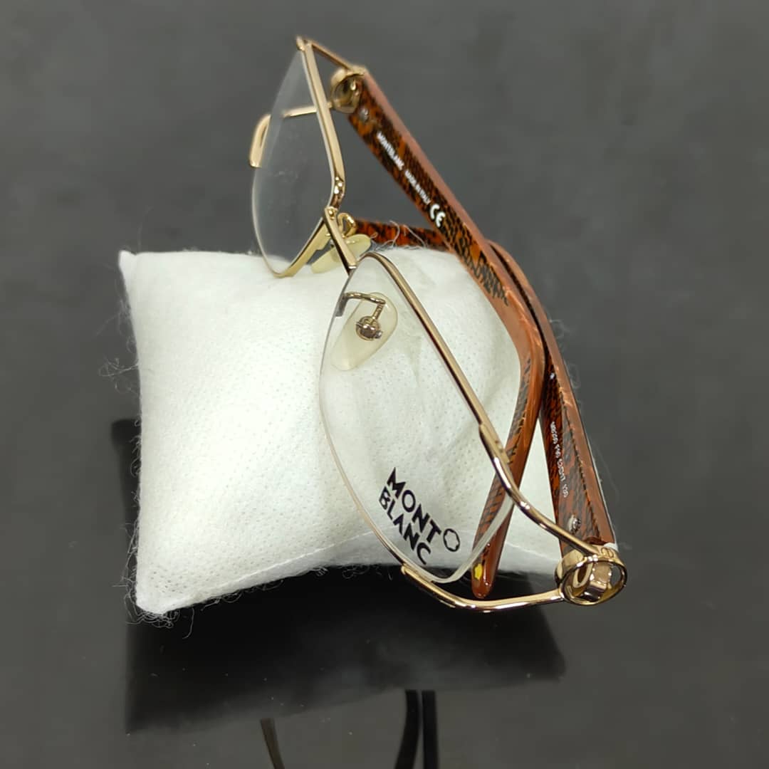 Lunette mont blanc original 
53/17
Prix 35000