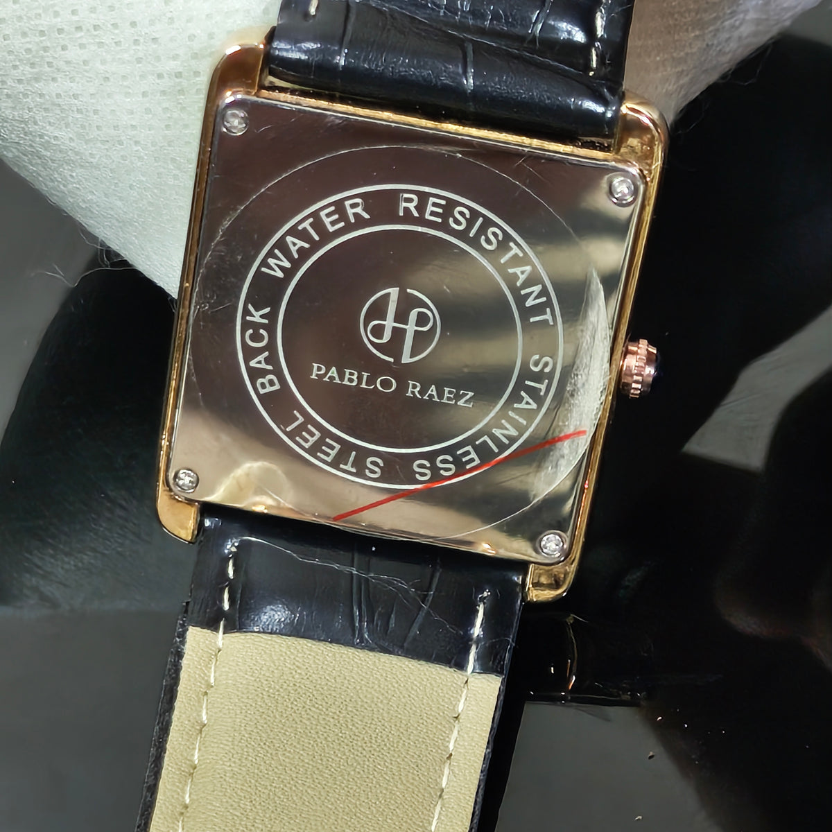 Montre Pablo raez Quartz original ثمنمية و خمسين ألف 
40mm
Prix 8500