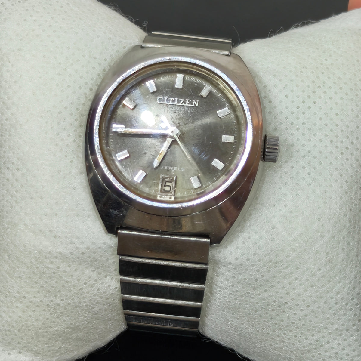 Montre citezen automatique original/ثمنمية و خمسين ألف 
36mm
Prix 8500