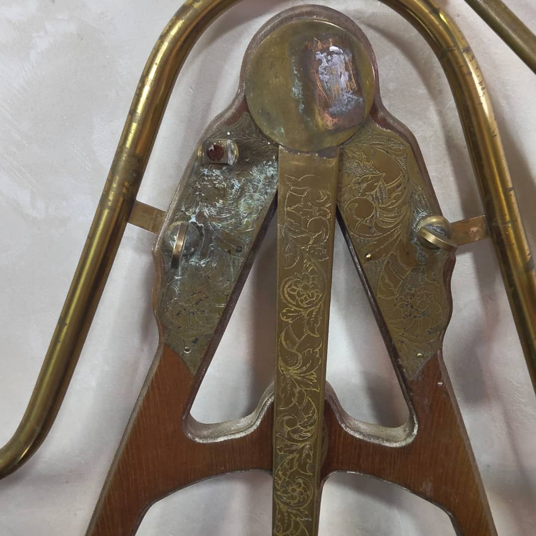 Ancien lustre louisaine Art déco signé rare original 
95cm/65cm
Prix 25000