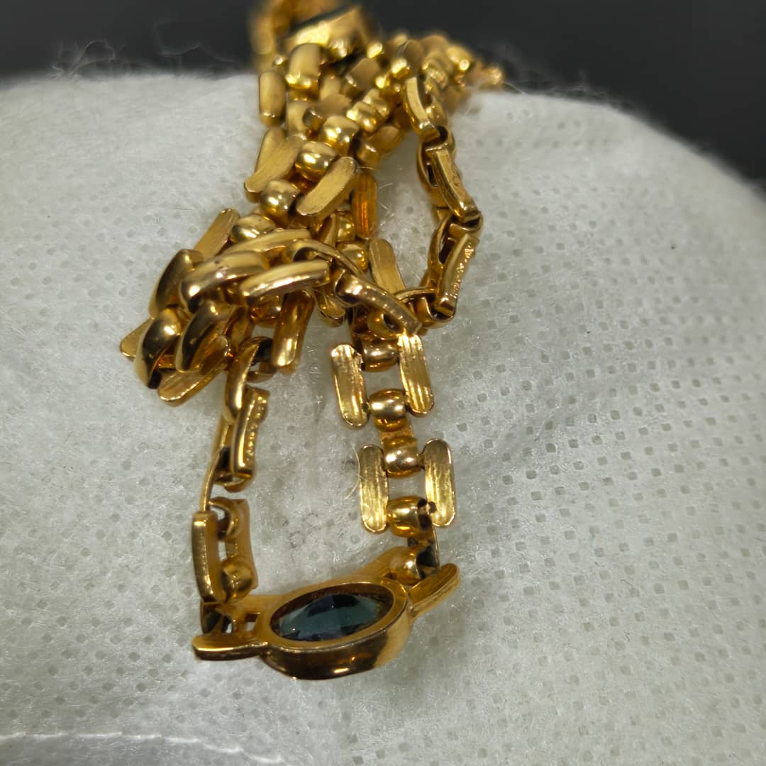 سلسلة بلاكي فرنسي حر 
طول 22cm
Prix 10000