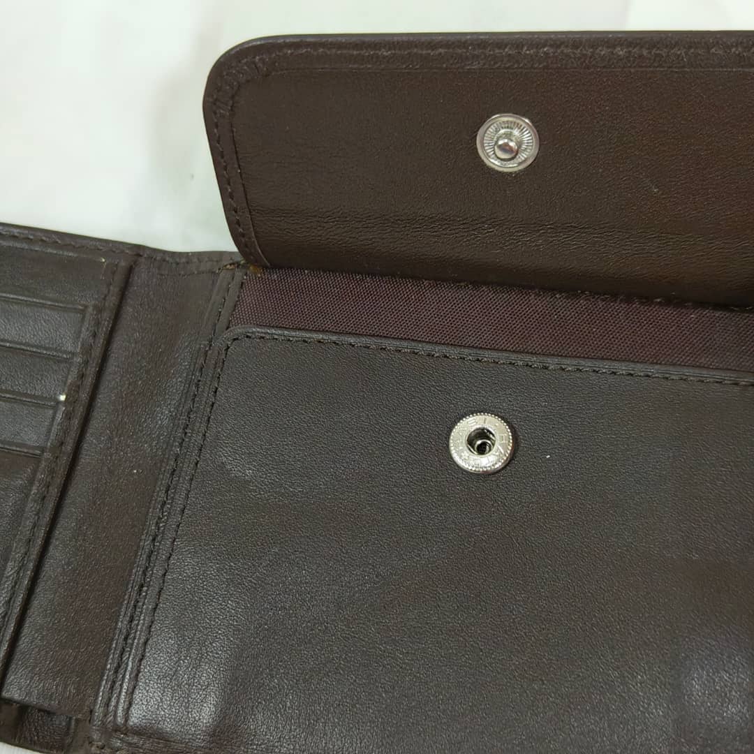 Portefeuille retier en cuir original 
23/10cm