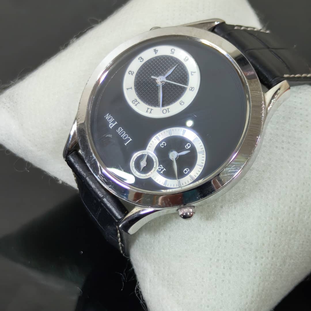 Montre louis poin quartz original 
38mm