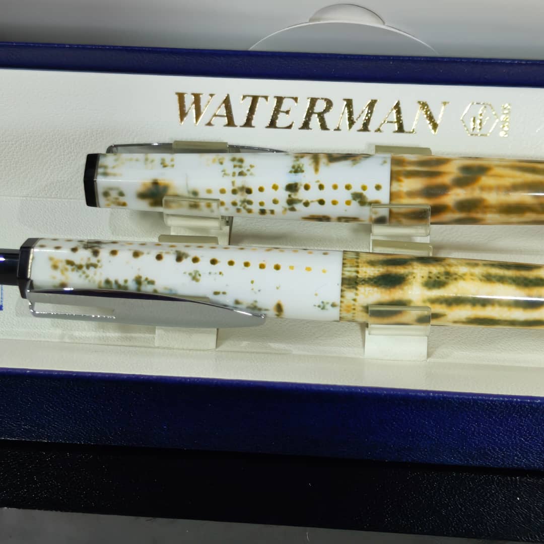 Coffret Waterman paris 
Prix 6500