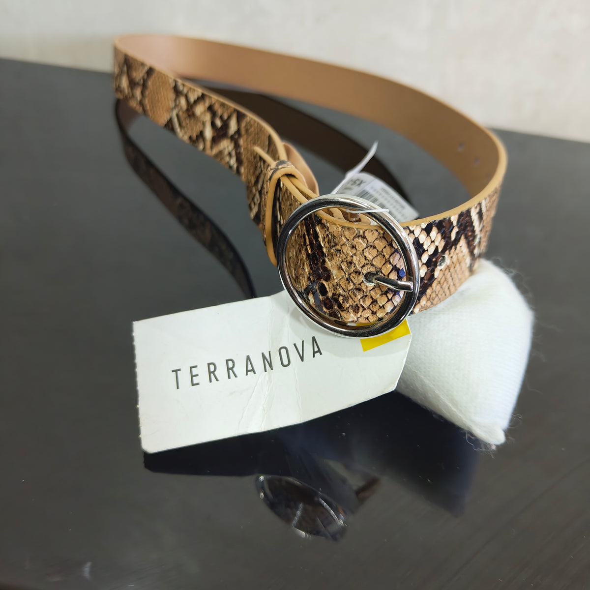Ceinture terra nova femme original 
95cm
Prix 4500