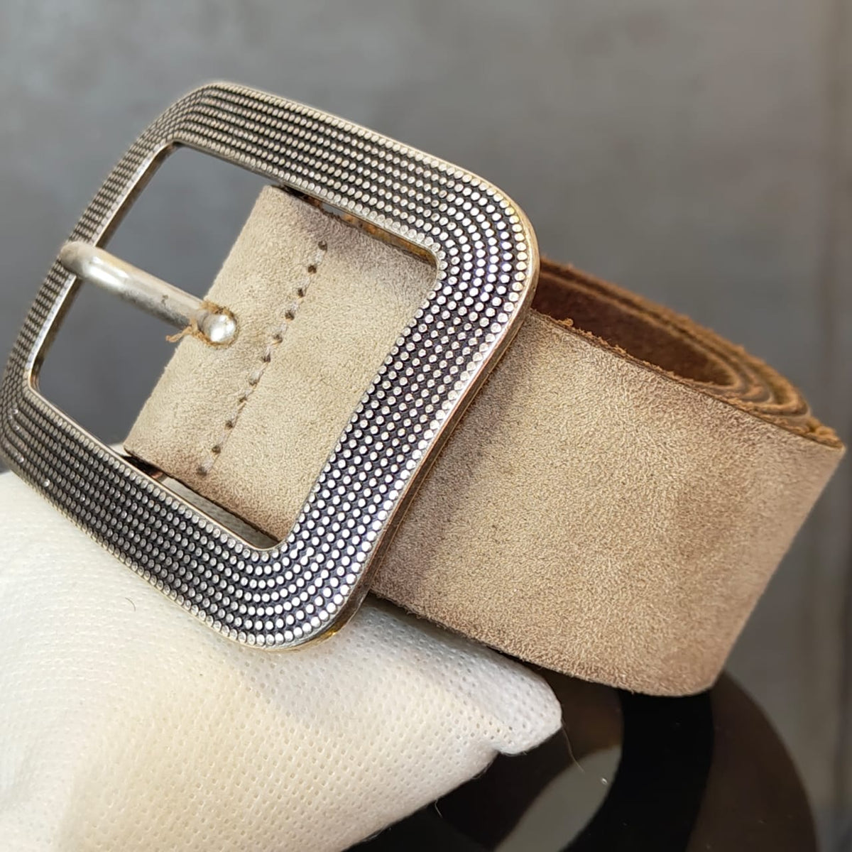 Ceinture Vanzetti en cuir original 
100cm
كمية 2 
Prix 8500