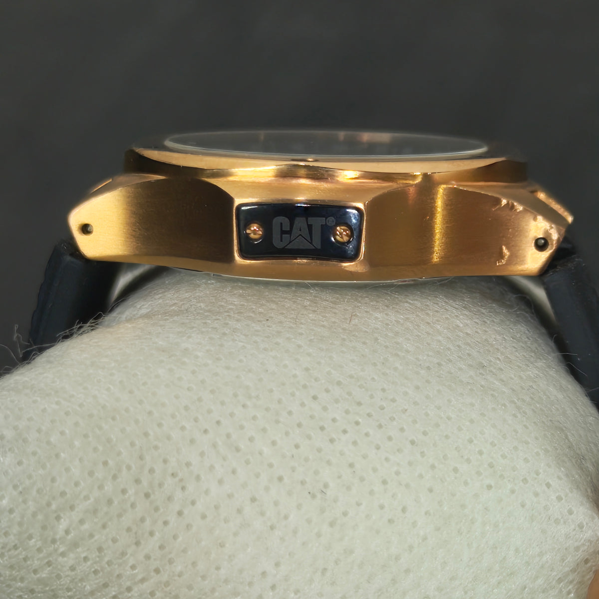 Montre cat Quartz original/مليون ونصف 
40mm
Prix 15000