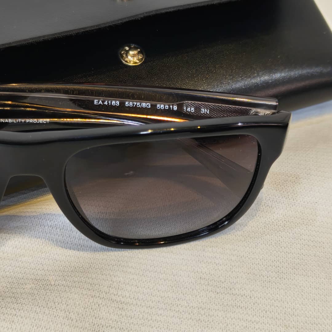 Lunette emporio Armani homme original 
56/19
Prix 8500