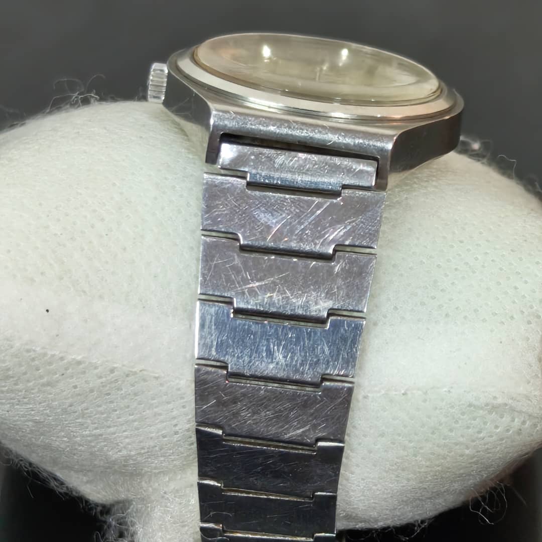 Montre camy automatique original 
40mm
Prix 24000
