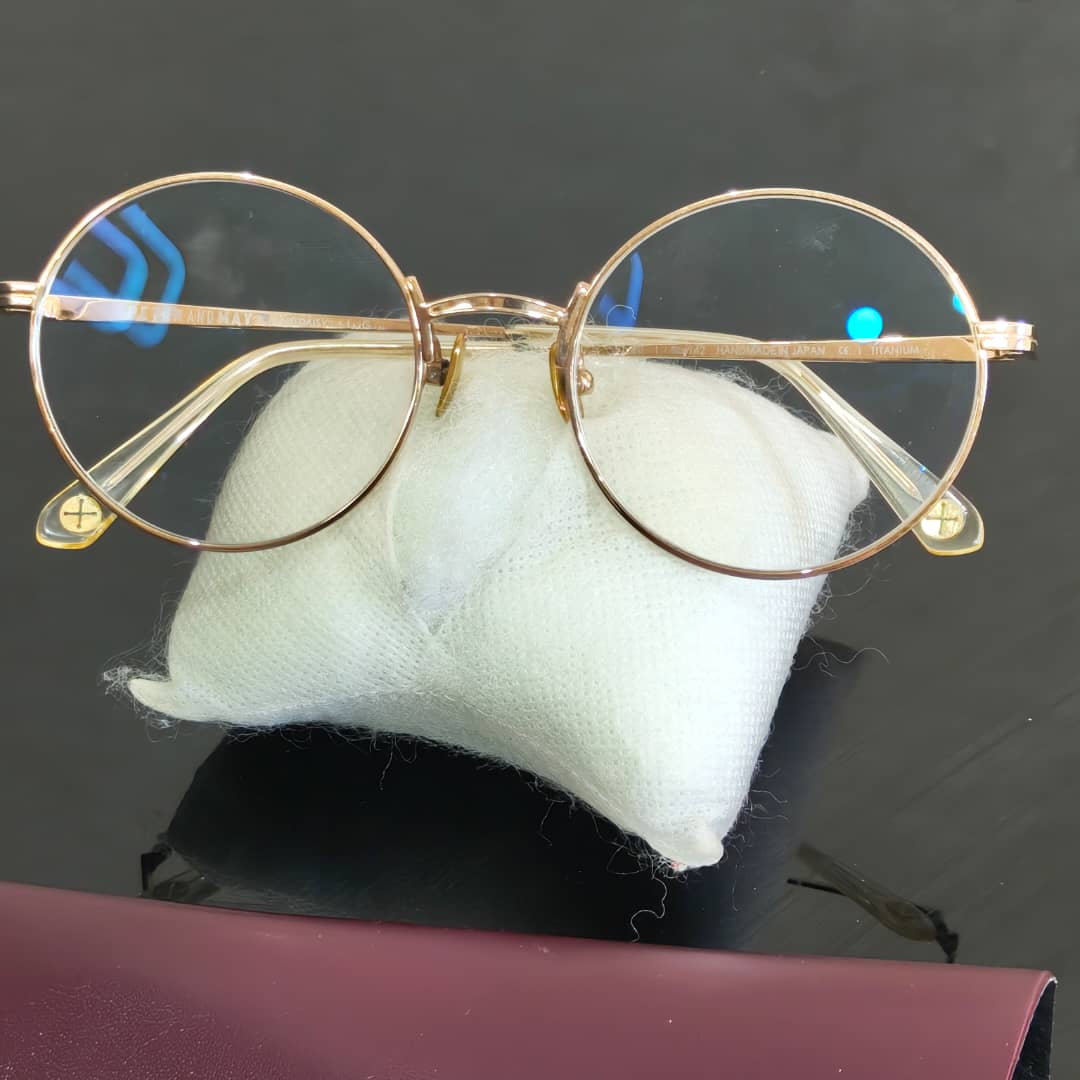 Cadre du lunette Peter and. May titanium original 
50/21
Prix 6000