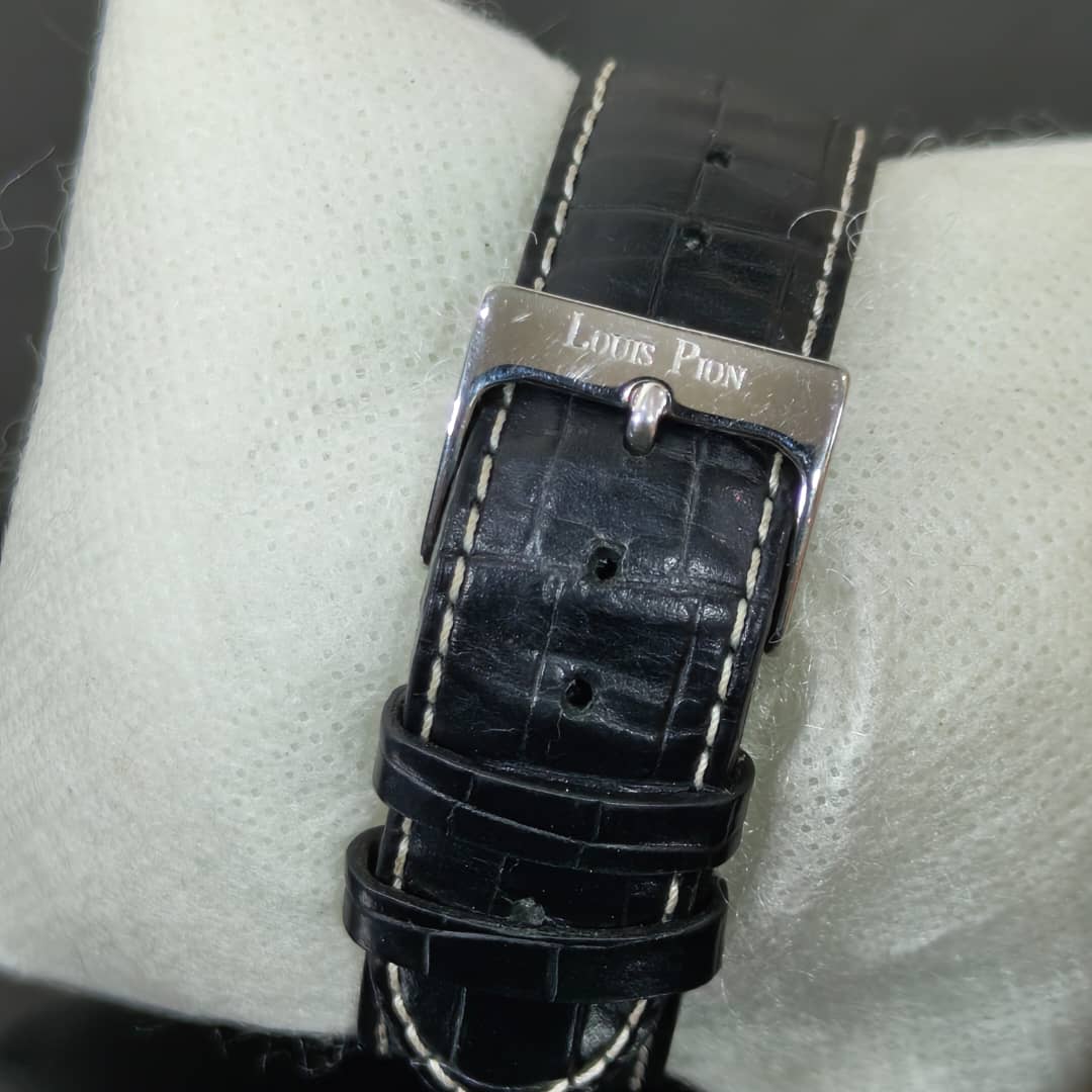 Montre louis poin quartz original 
38mm
