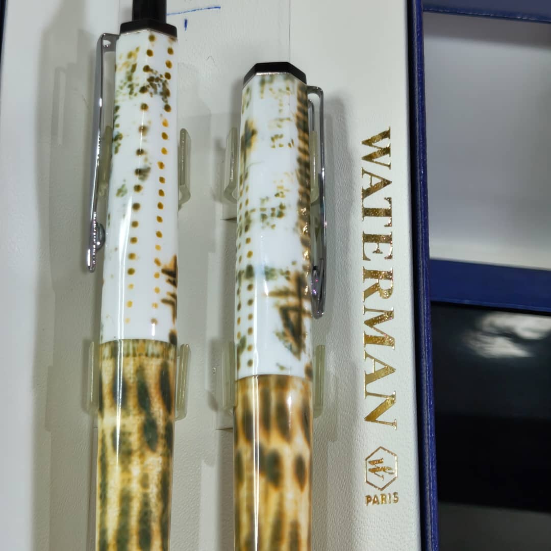 Coffret Waterman paris 
Prix 6500