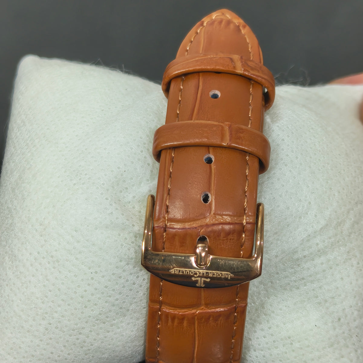 Montre Jaeger - lecoltre régulateur & tourbillon Quartz/ثلاثة ملايين ونصف 
40mm
Prix 35000