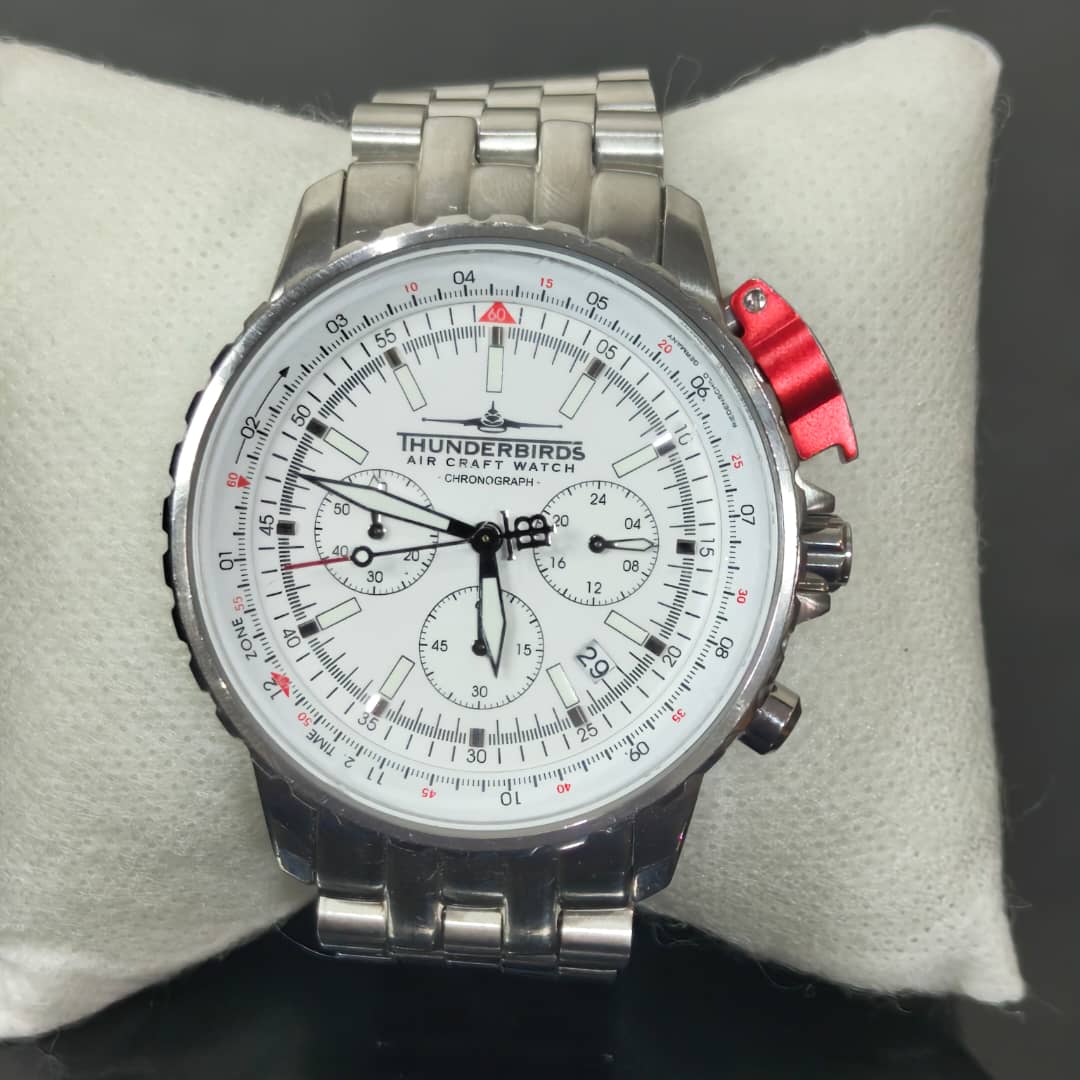 Montre Thunderbirds air craft watch chronograph quartz original/ثلاثة ملايين 
40mm
Prix 30000