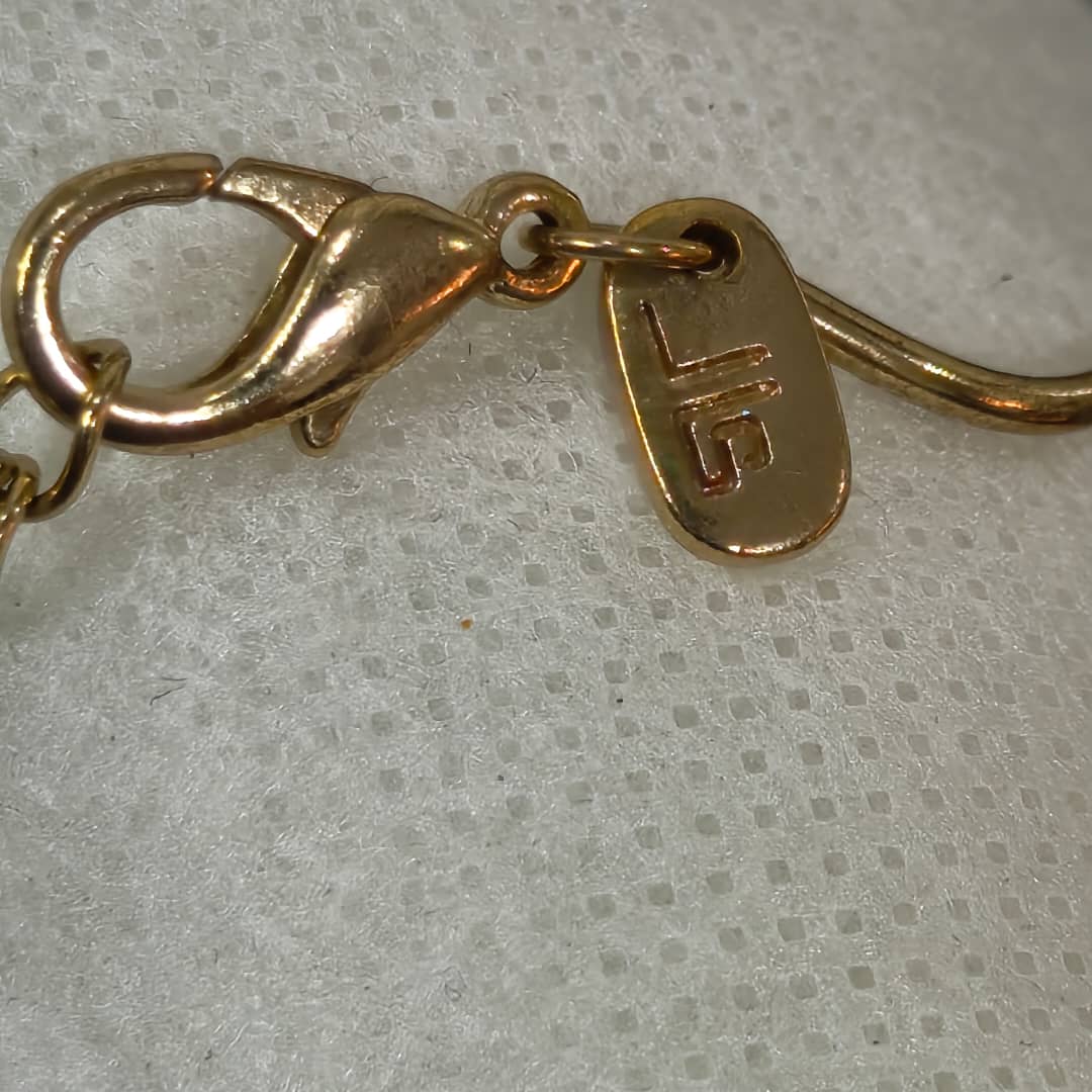 سوار بلاكي فرنسي 
طول مغلق 20cm