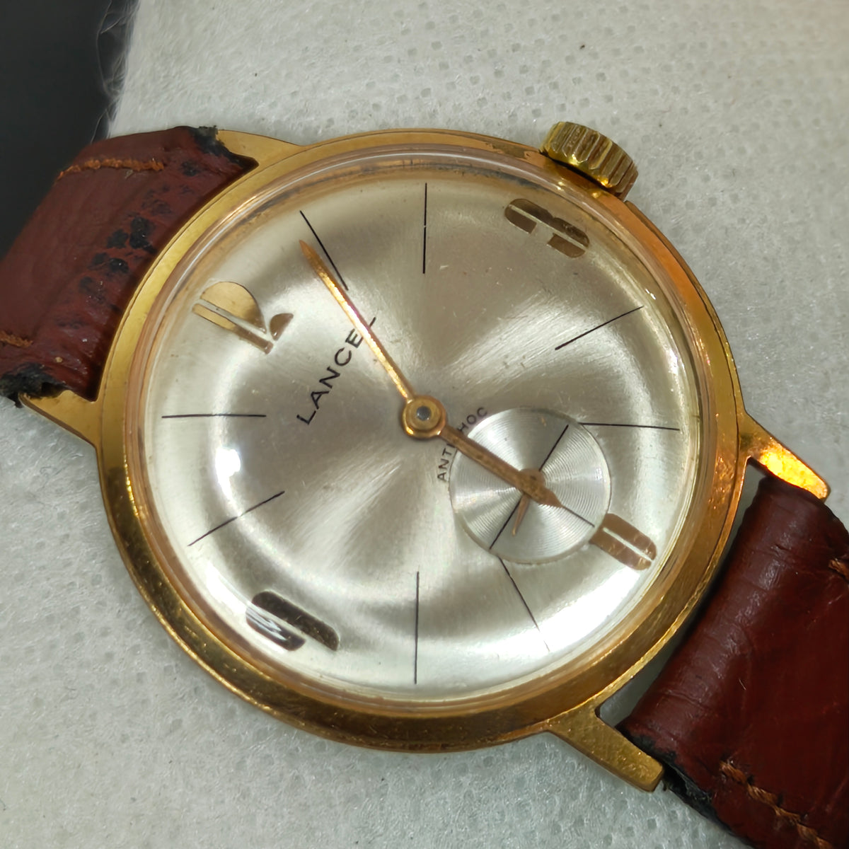 Montre Lancel mécanique vintage original 
38mm
Prix 15000