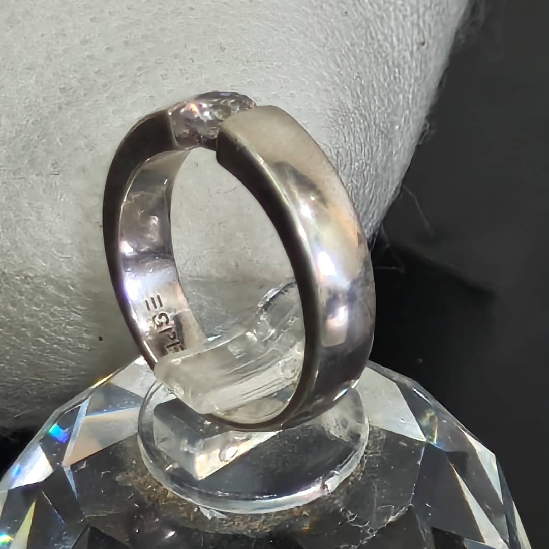 Bague esprit argent femme original 
Prix 10000