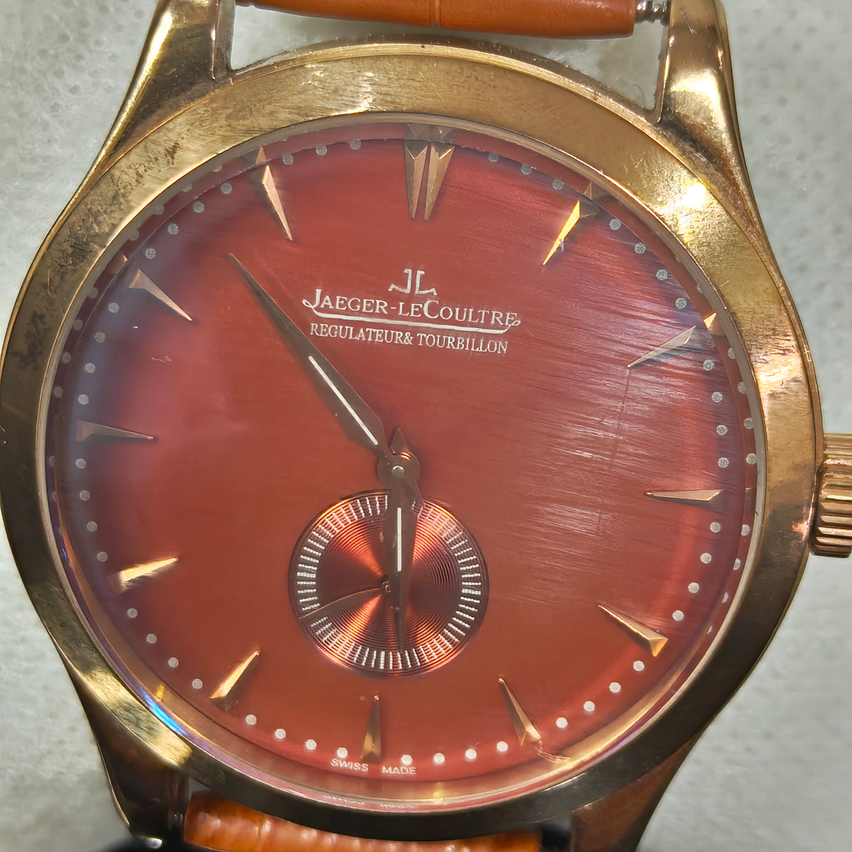 Montre Jaeger - lecoltre régulateur & tourbillon Quartz/ثلاثة ملايين ونصف 
40mm
Prix 35000