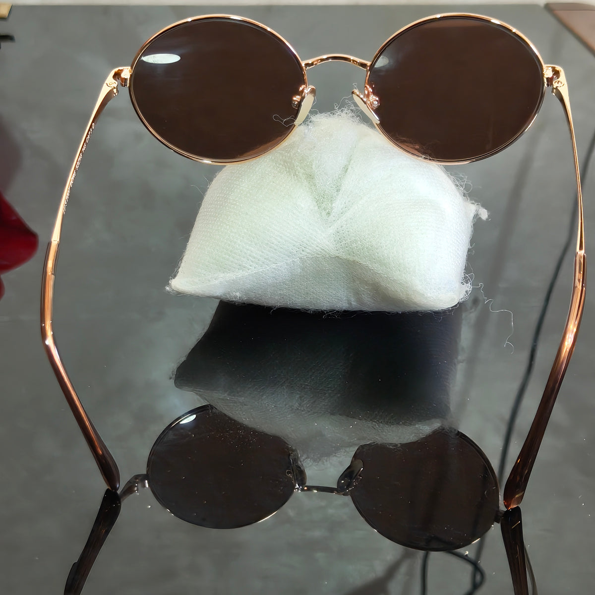 Lunette Lukas paris femme original 
لون زجاج بني
52/18
سعر 12500