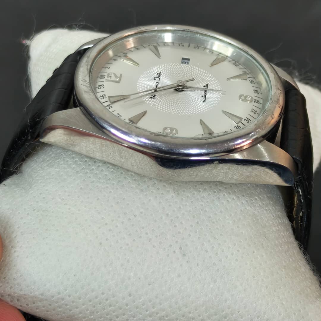 Montre Massimo Dutti automatique original 
42mm
Prix 22000