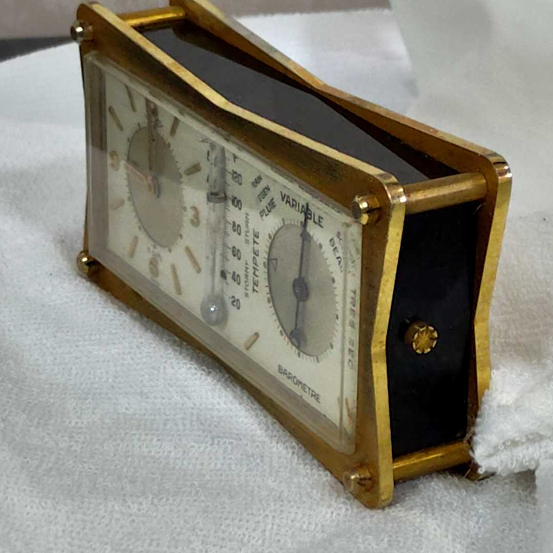 Ravail Jaeger mécanique vintage originalعاطلة
12/6cm
Prix 65000