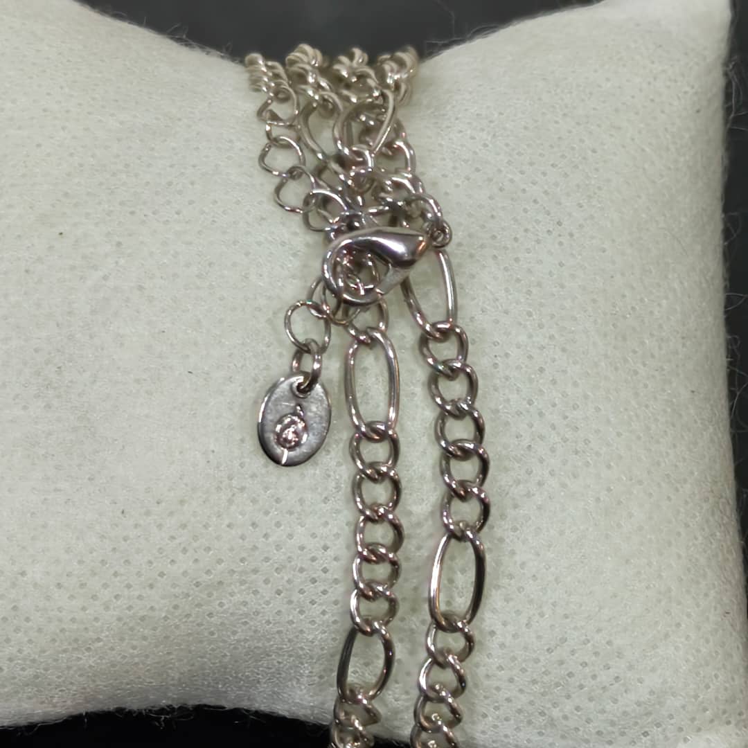 سلسلة معدن
طول مغلق 22cm