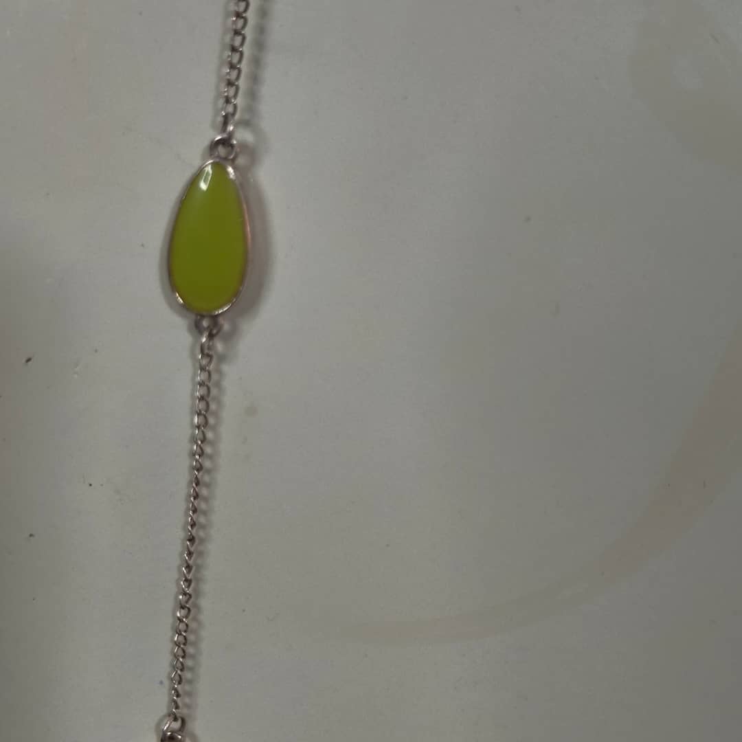 سلسلة فضة طويلة بالعقيق
طول مغلق 36cm