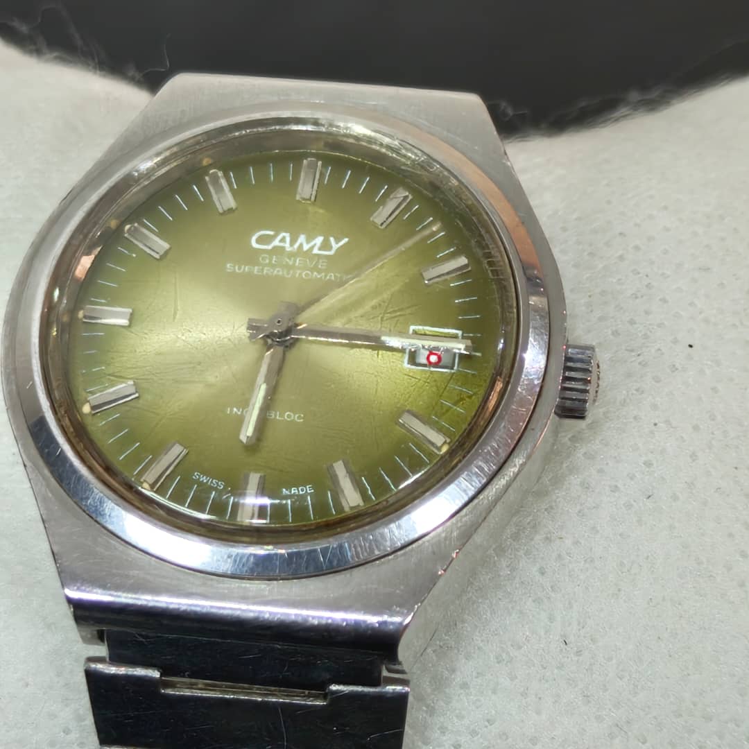 Montre camy automatique original 
40mm
Prix 24000